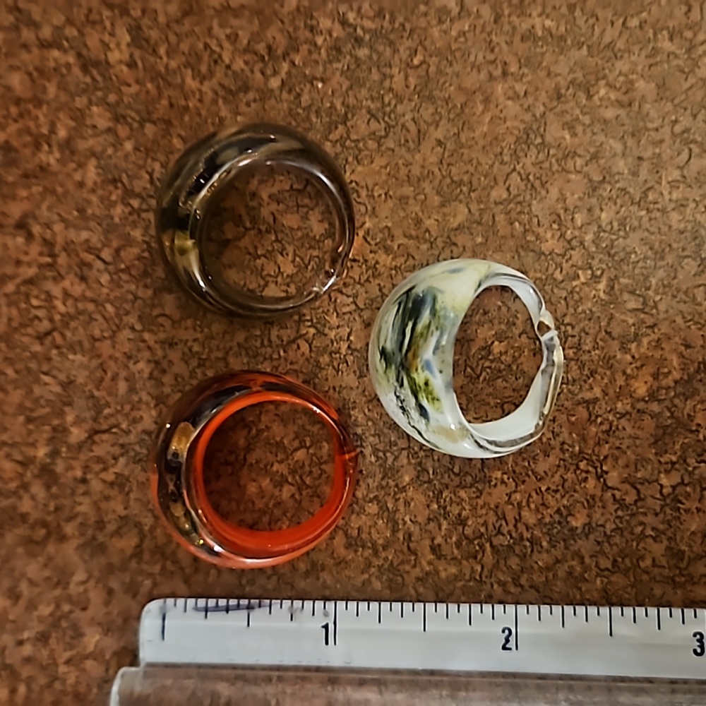 Glass colored rings - Picture 3 of 3